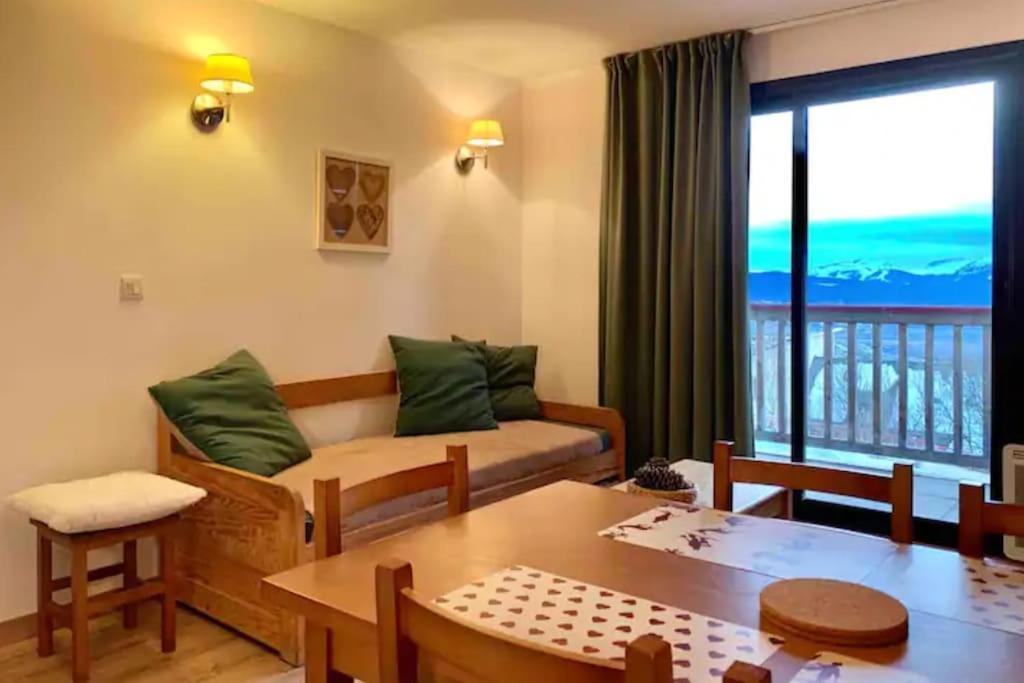 Charmant T3 Avec Vue Montagne Et Parking Privatif Font-Romeu-Odeillo-Via 외부 사진