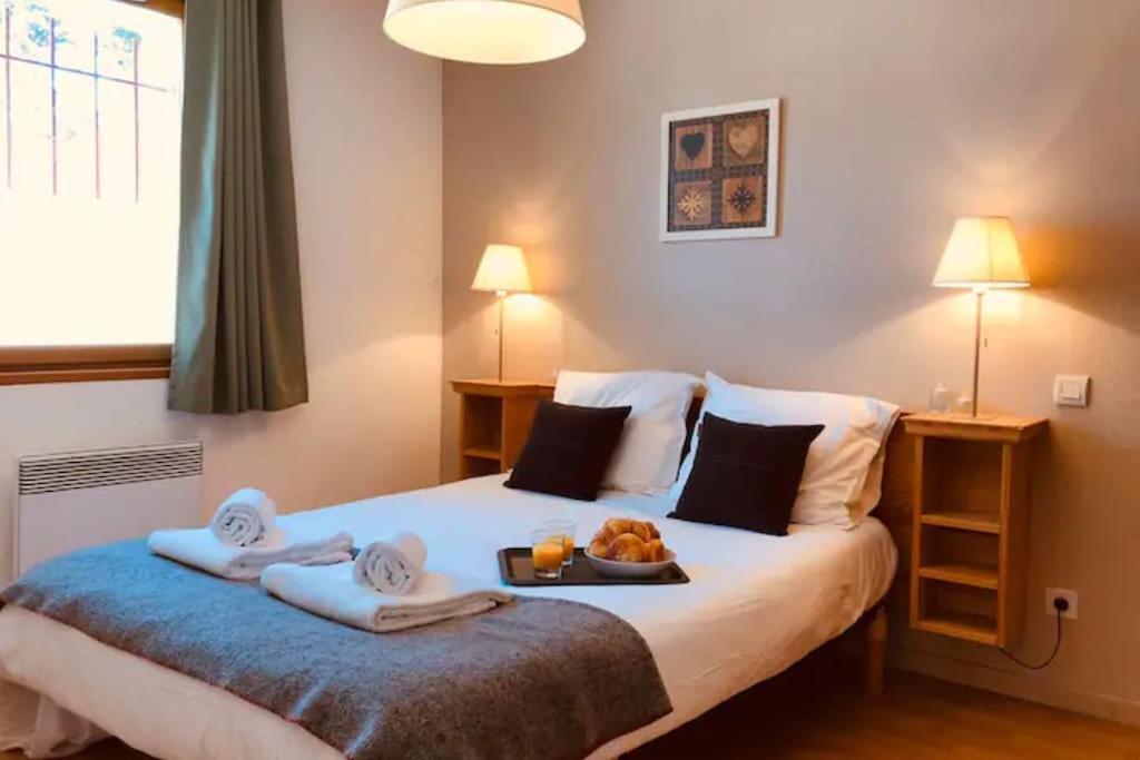 Charmant T3 Avec Vue Montagne Et Parking Privatif Font-Romeu-Odeillo-Via 외부 사진